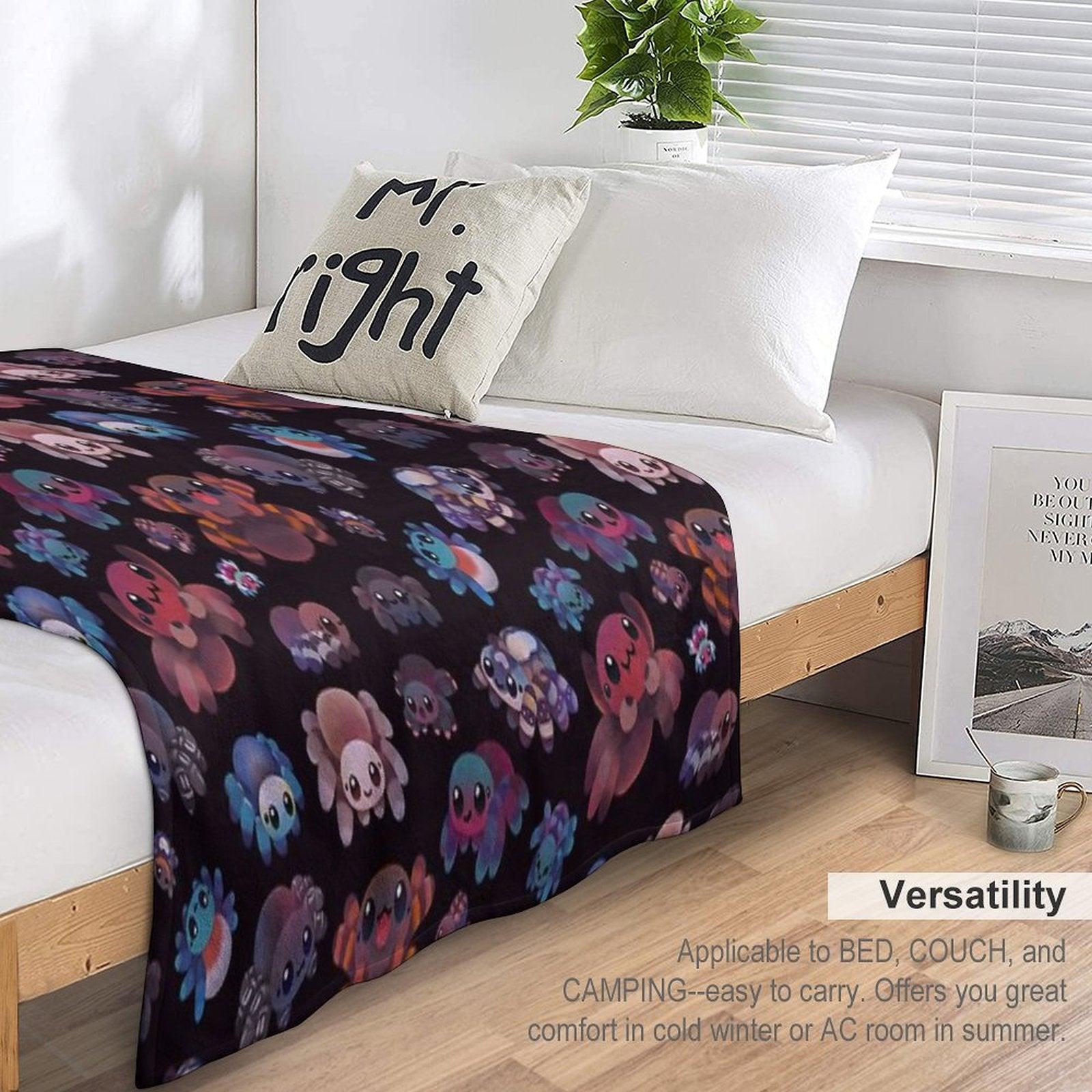 Tarantulas - Dark Throw Blanket