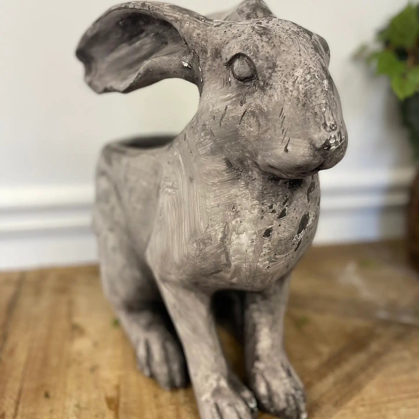 RESIN RABBIT PLANTER - SMALL