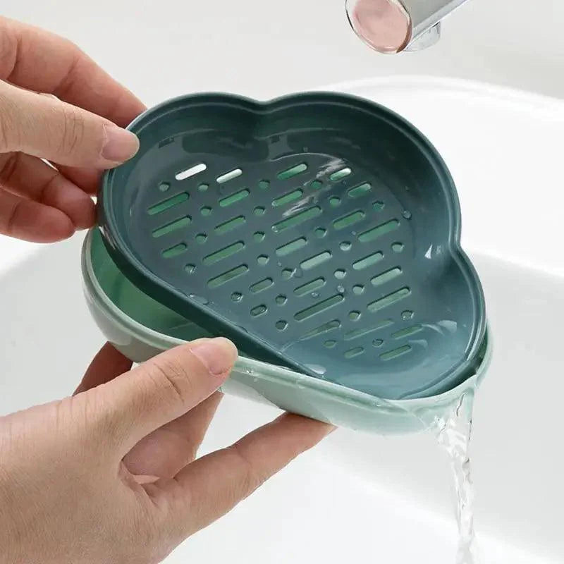 Bathroom Soap Dish Box Cute Cartoon Clouds Soap Holder Home Shower Travel Container Soap Tray Drainer Box Bathroom Accessories Soap Dish with Drain Soap Holder Soap Saver Easy Cleaning Dry Stop  Soap