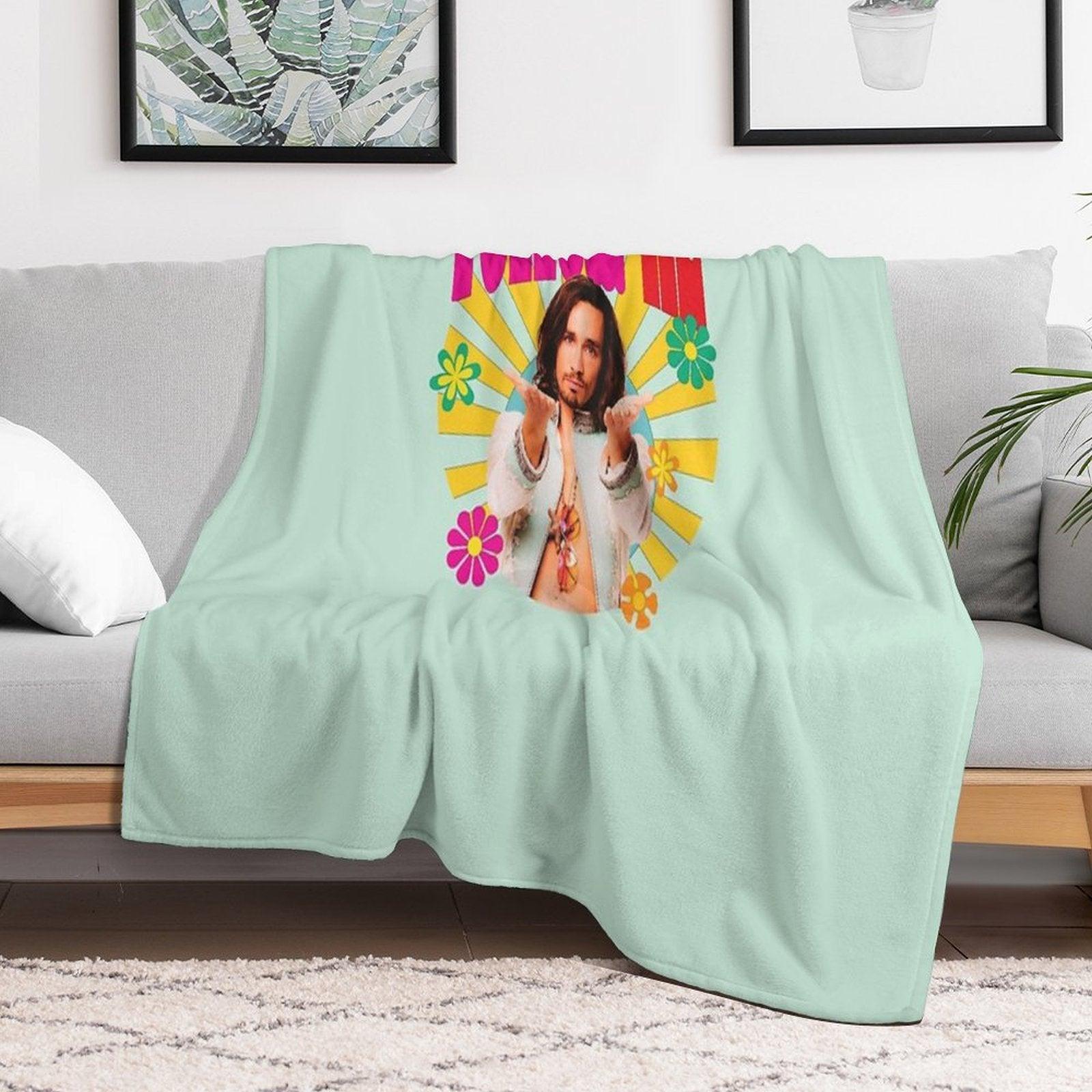 Klaus Follow Me Throw Blanket