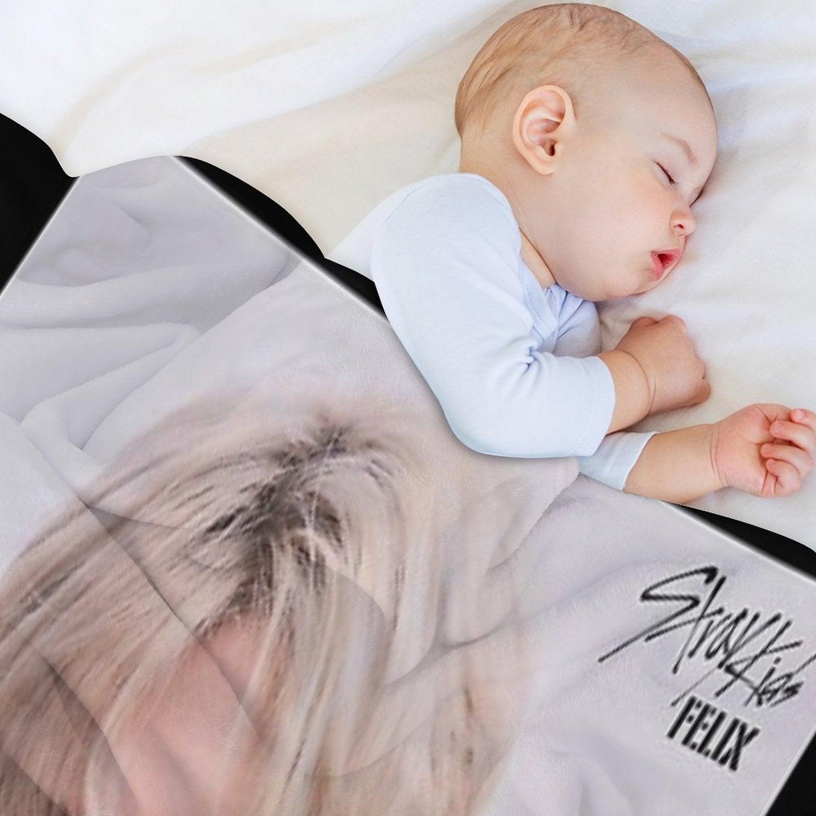 Stray Kids - Felix - Kpop Throw Blanket