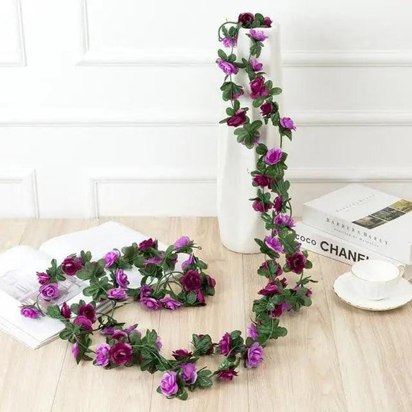 Beautifully Designed 250CM Rose Artificial Flowers Christmas Garland for Wedding Home Room Decoration Spring Autumn Garden Arch Fake Plant Vine