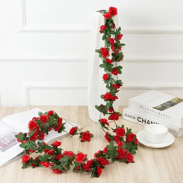 Beautifully Designed 250CM Rose Artificial Flowers Christmas Garland for Wedding Home Room Decoration Spring Autumn Garden Arch Fake Plant Vine