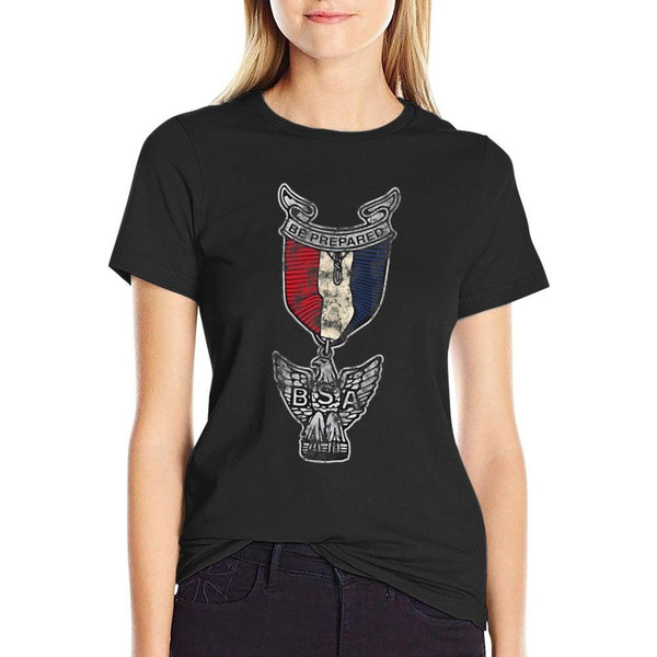 Eagle Scout Vintage Be Prepared Medal T-Shirt