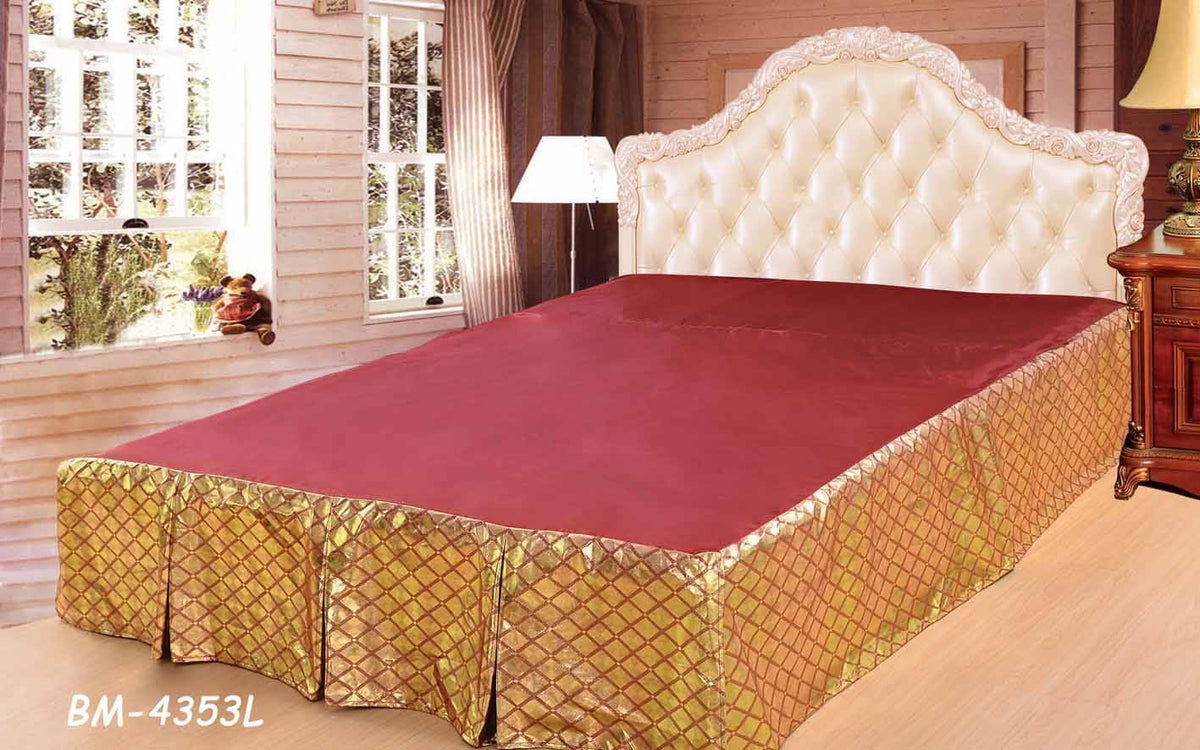 Tache Diamond Net Red Gold Argyle Pleated Tailored Platform 14
