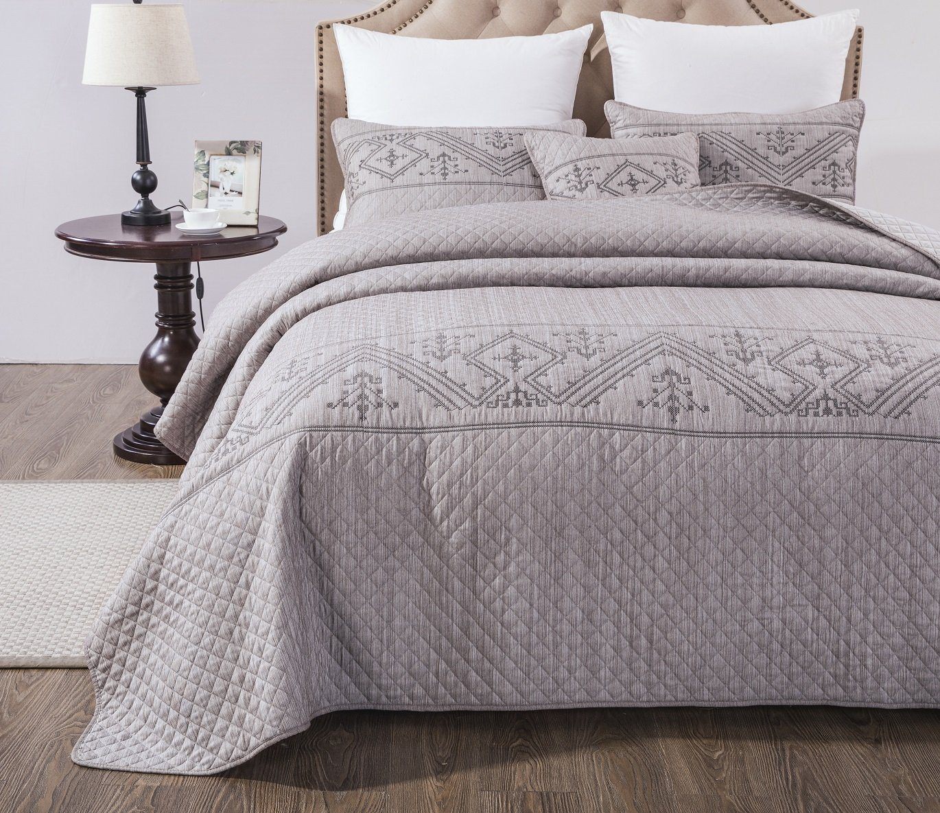 DaDa Bedding Whimsical Lavender Grey Cottage Soft Quilted Coverlet Bedspread Set (JHW866)