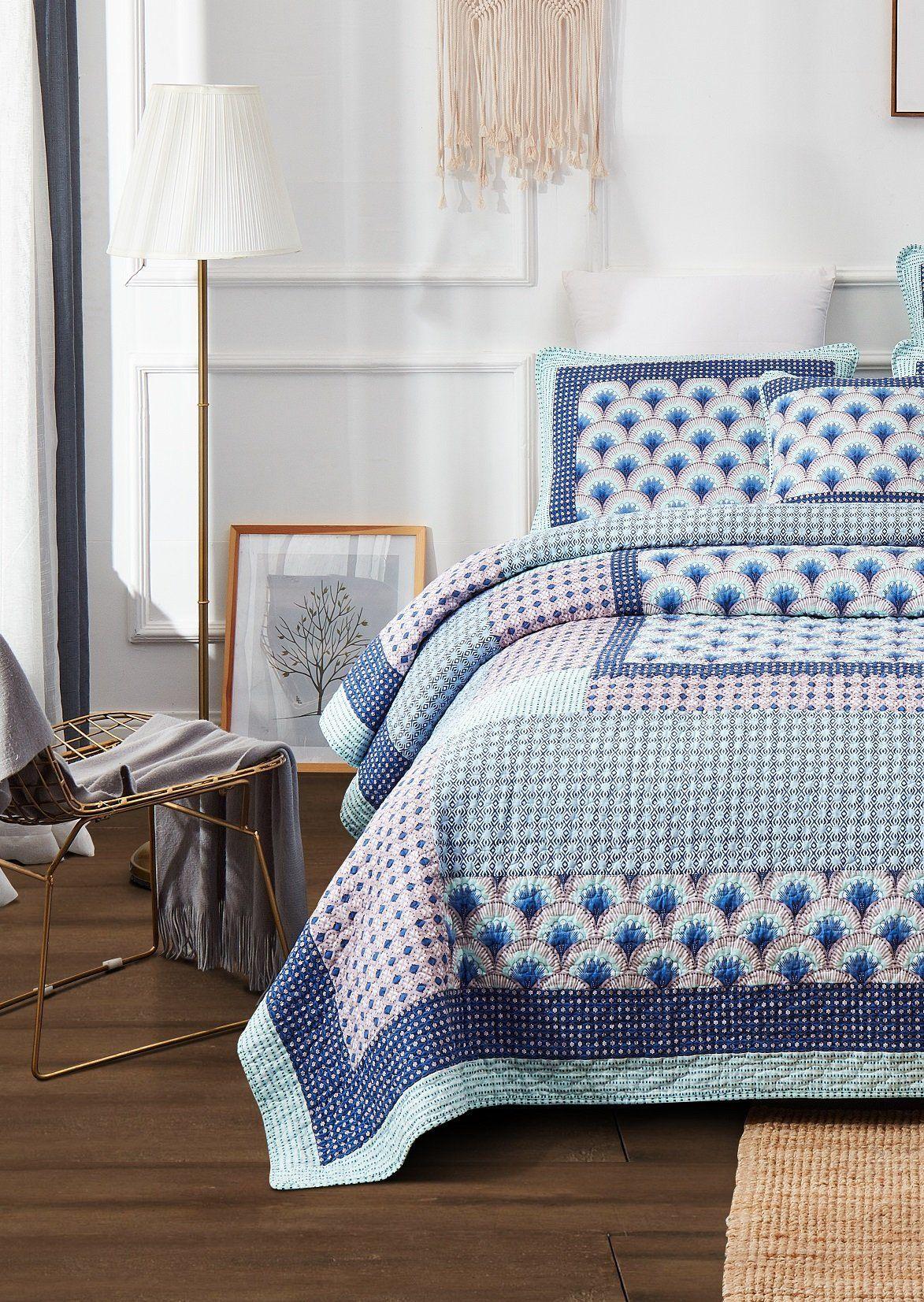 DaDa Bedding Mediterranean Blue Mint Green Patchwork Quilted Bedspread Set (JHW-884)