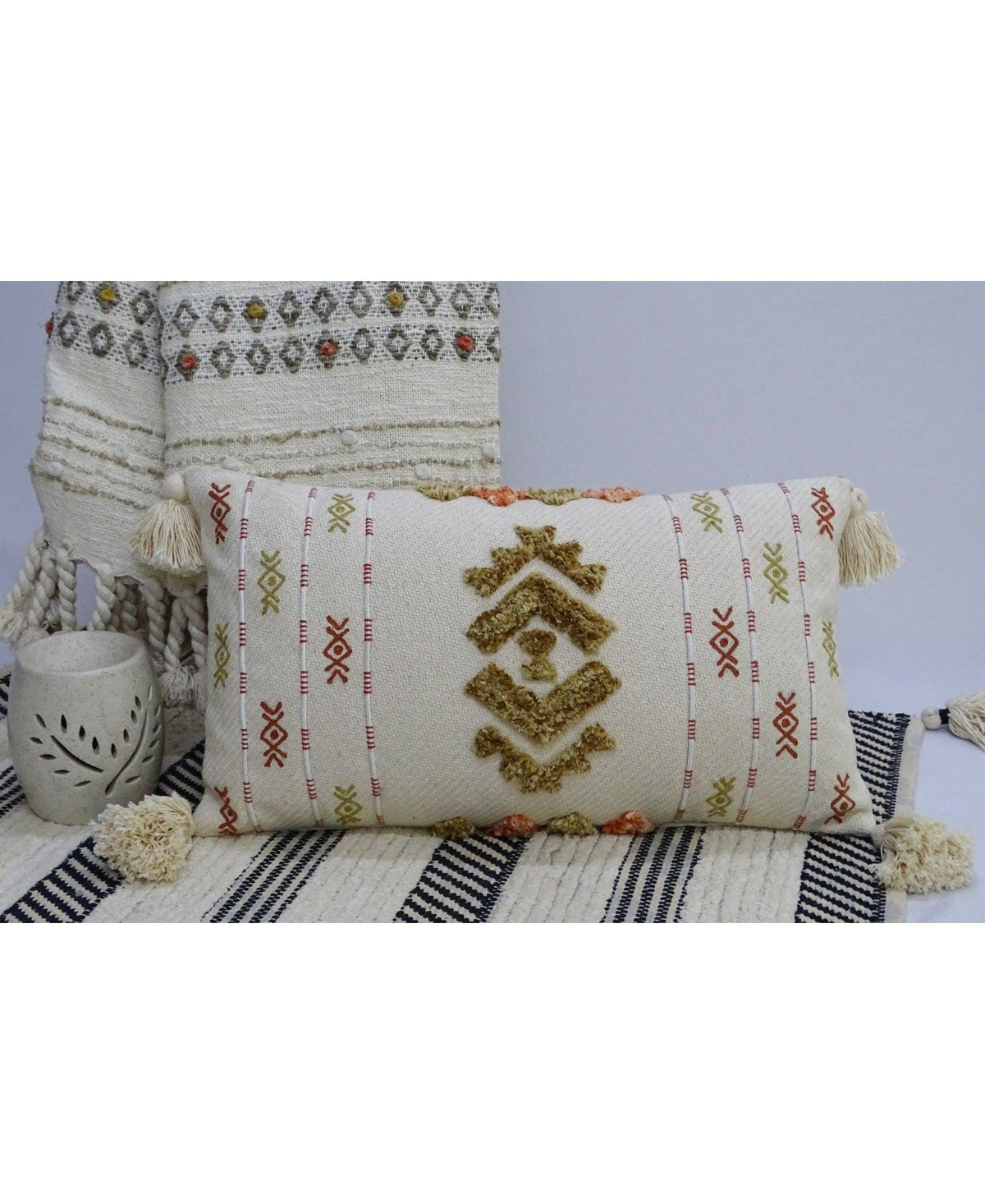 Embroidery Throw Pillow with Tassels 14