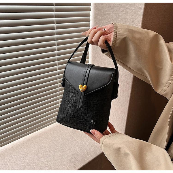 Vintage Fashion Heart Crossbody Shoulder Purse