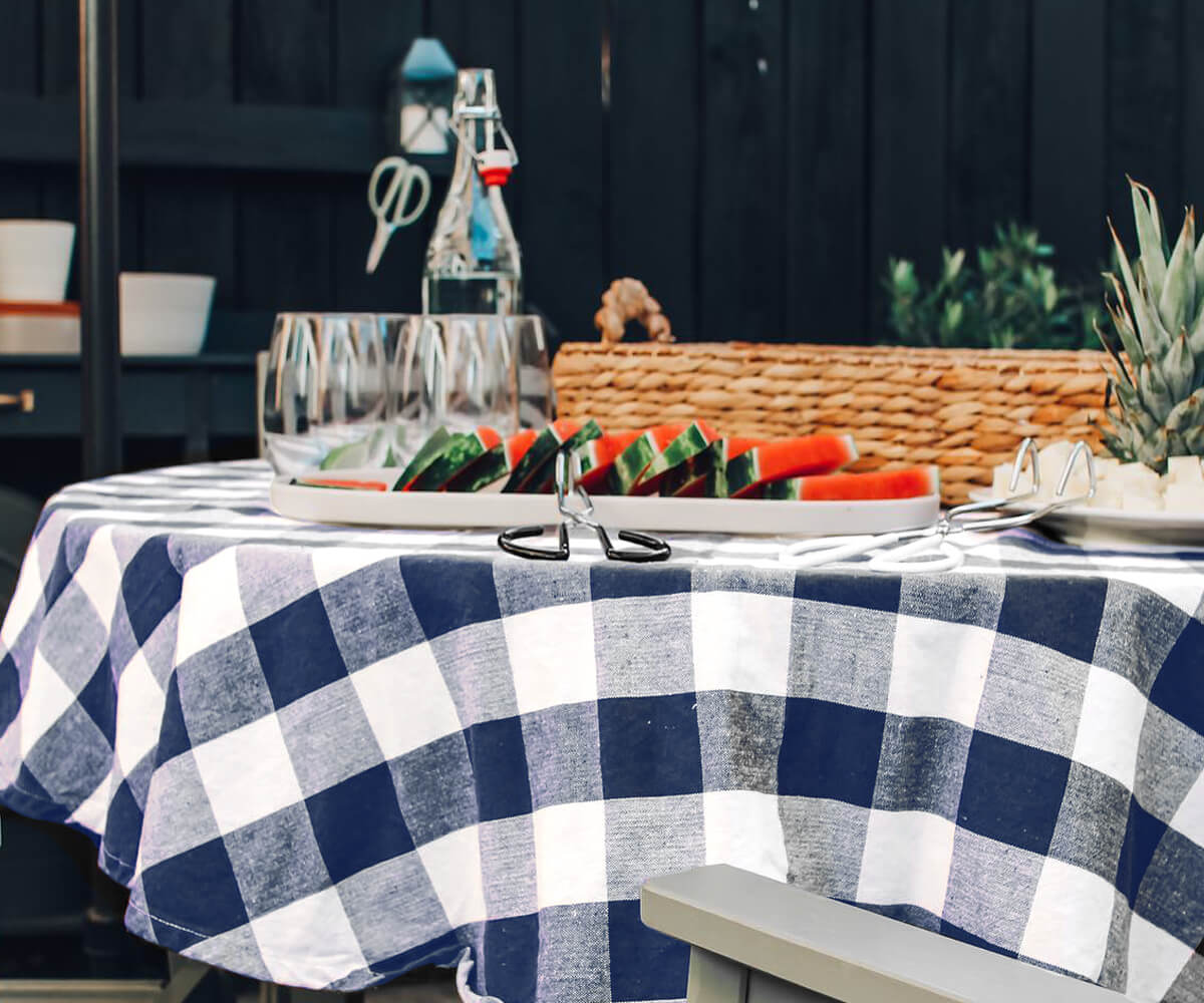 Round Tablecloth - Plaid Tablecloths