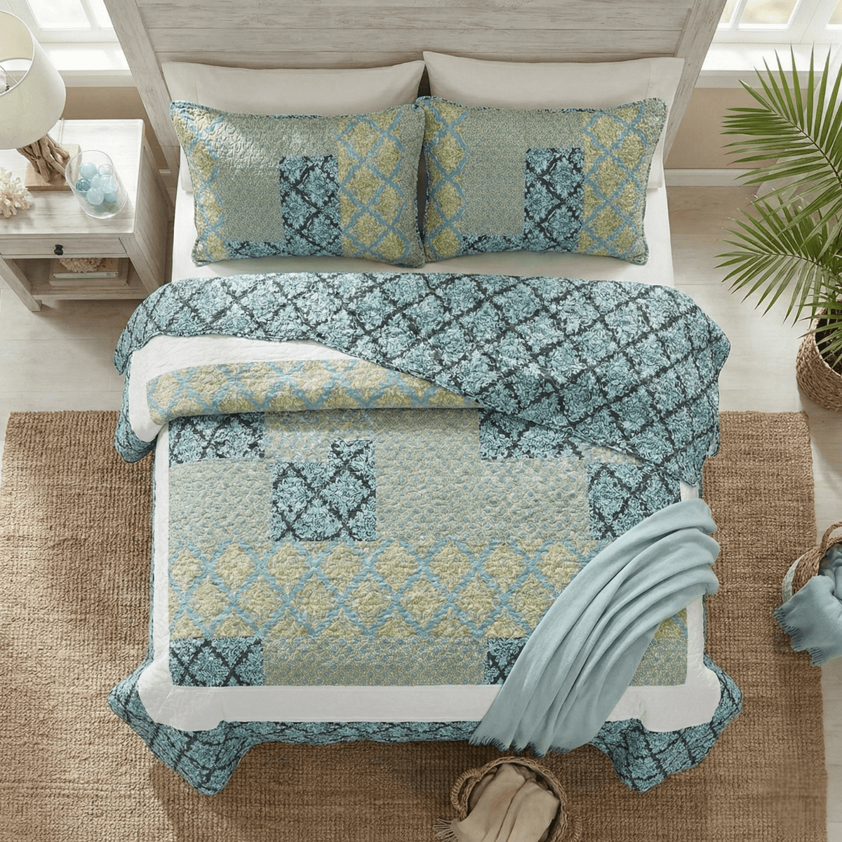 Tache Damask Ornate Baroque Teal Turquoise Blue Green Scalloped Quilt Set (SD-3300)