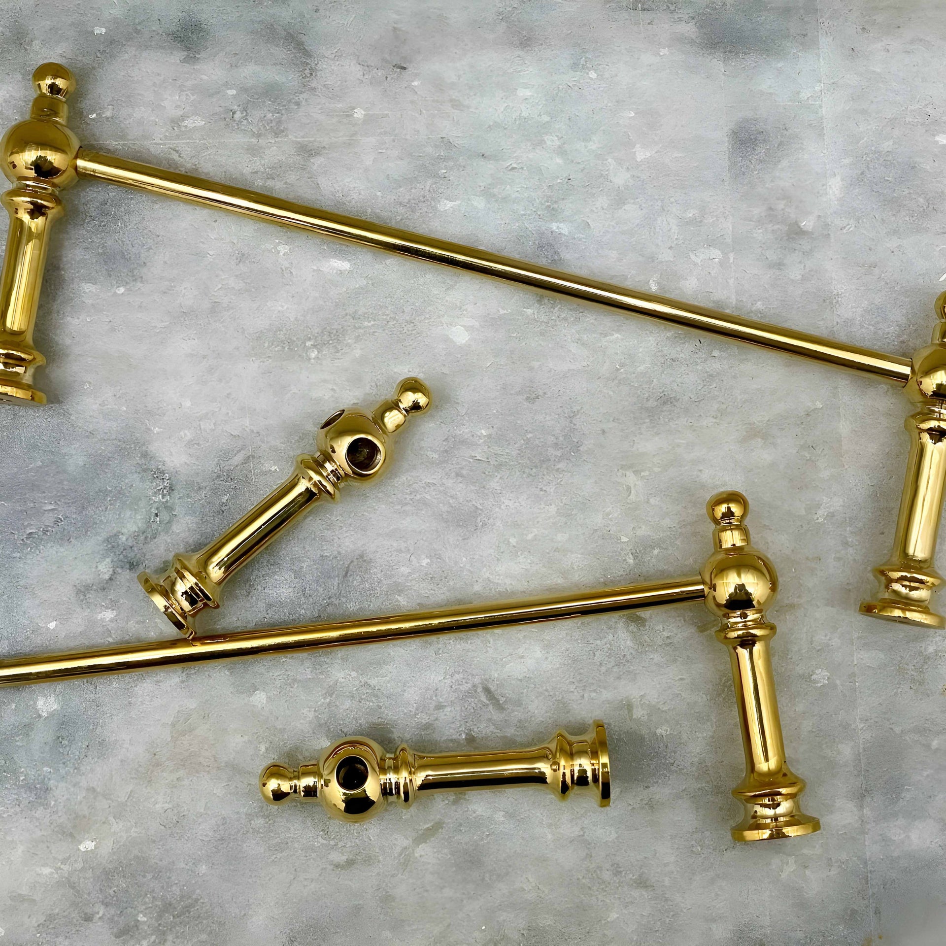 Victorian Brass Gallery Rail - Polished Brass