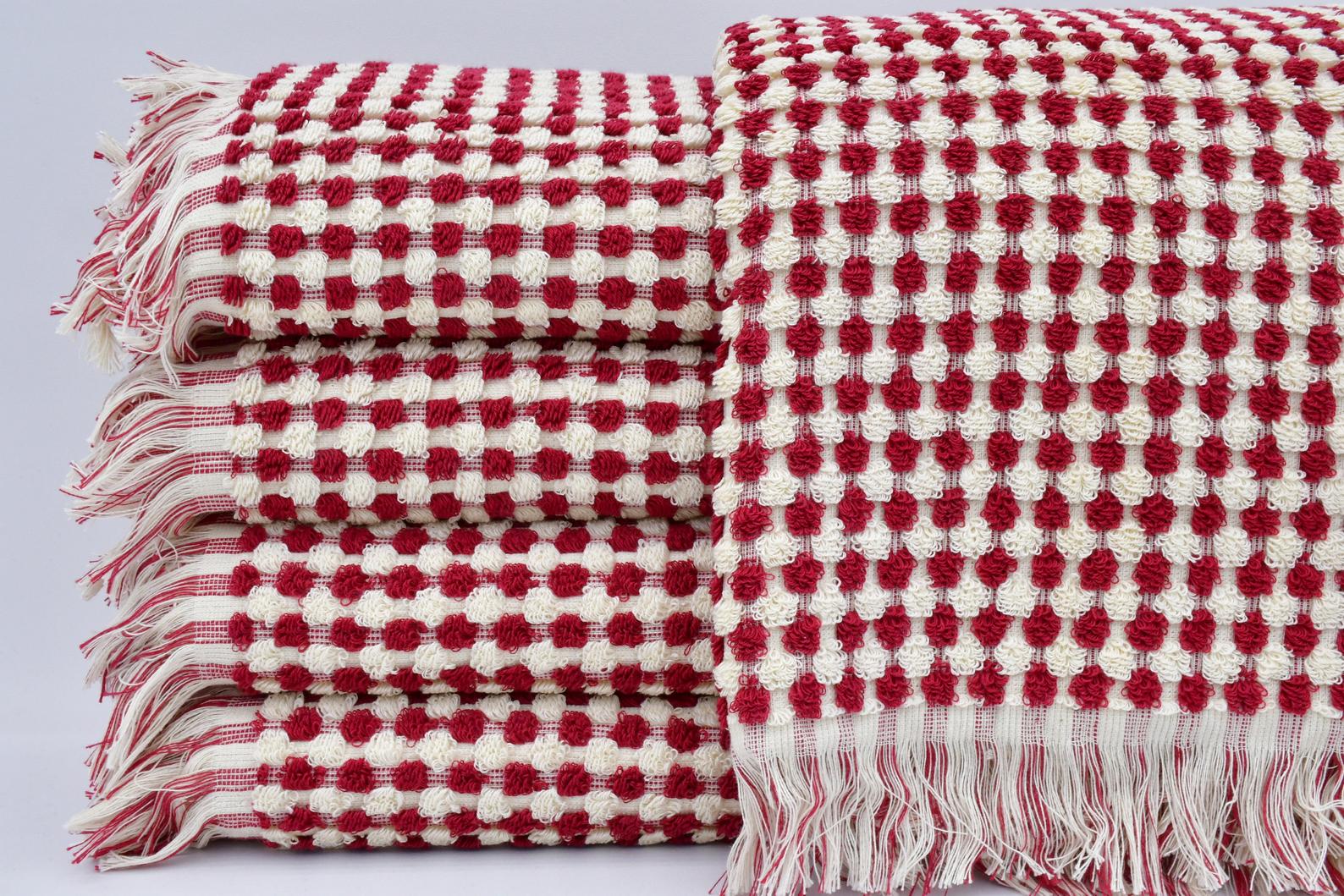 Bubble Red Terry Hand Towel