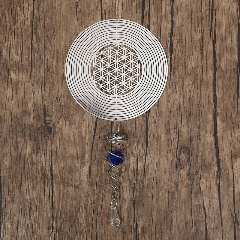 Butterfly Wind Spinner Hanging With Gazing Ball Spiral Tail 3D Metal Rotating Outdoor Stainless Steel Butterfly Metal Wind Chime Christmas Pendant Hanging Spiral Wind-chimes Garden Yard Home Decor