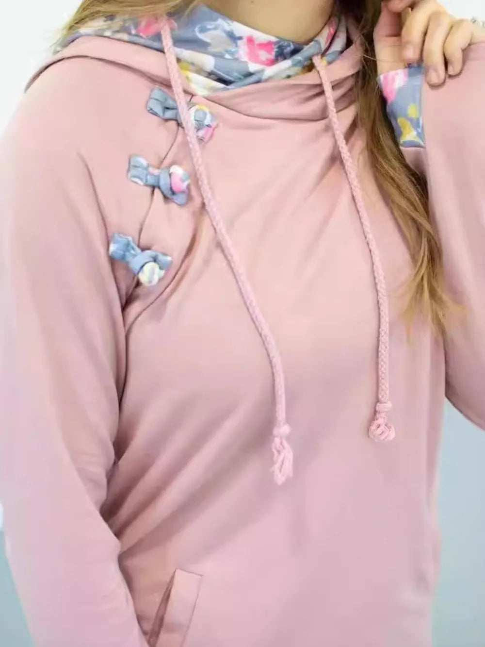 Button printed hooded women's hoodie