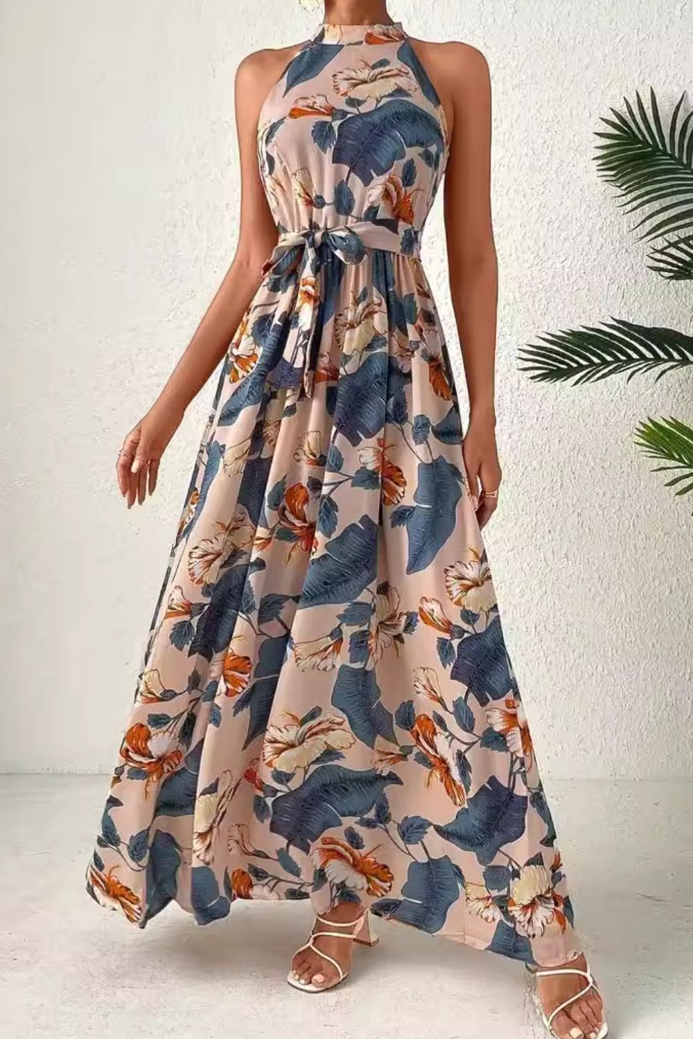 Elegant Floral Sleeveless Dress Lightweight & Feminine Summer Essential Beautiful Print Dress