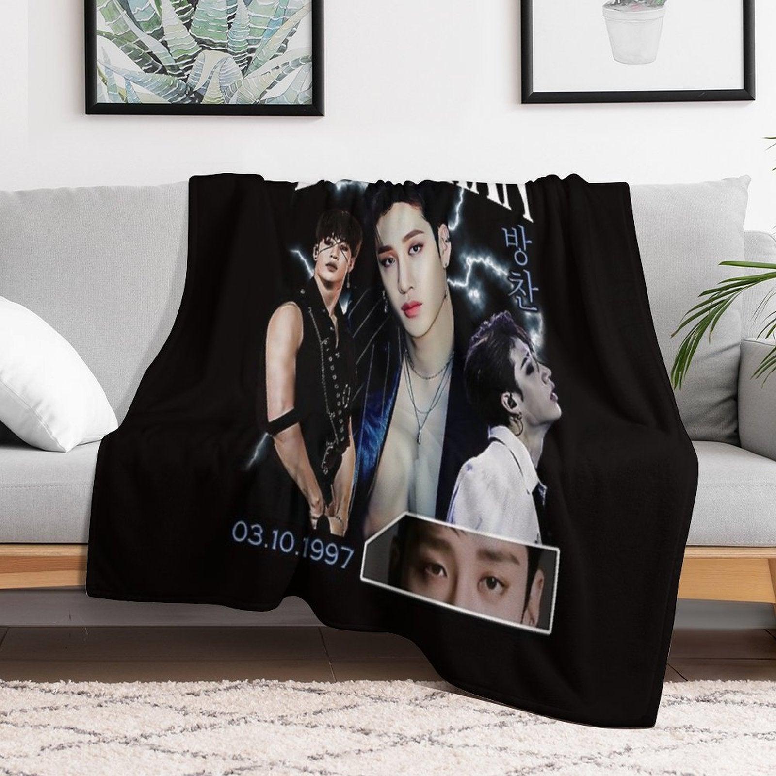 Bang Chan Shirt Vintage 90 Retro T Shirt Tee Throw Blanket