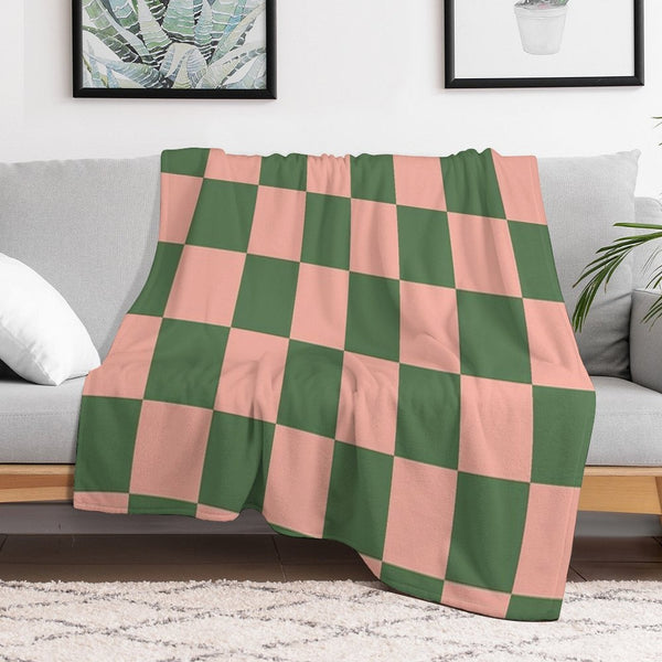 Retro Checkered Pattern Plush Throw Blanket