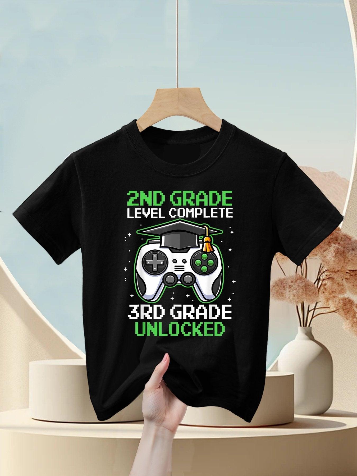 2nd Grade Graduation Gamer Level Up to 3rd Grade Kids T-Shirt