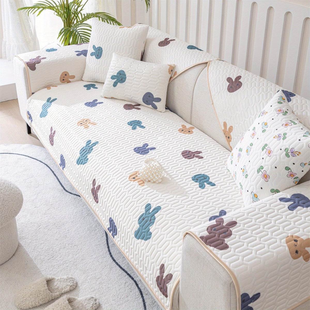 Cooling Ice Silk Dog Proof Couch Cover - Protect Your Sofa in Style