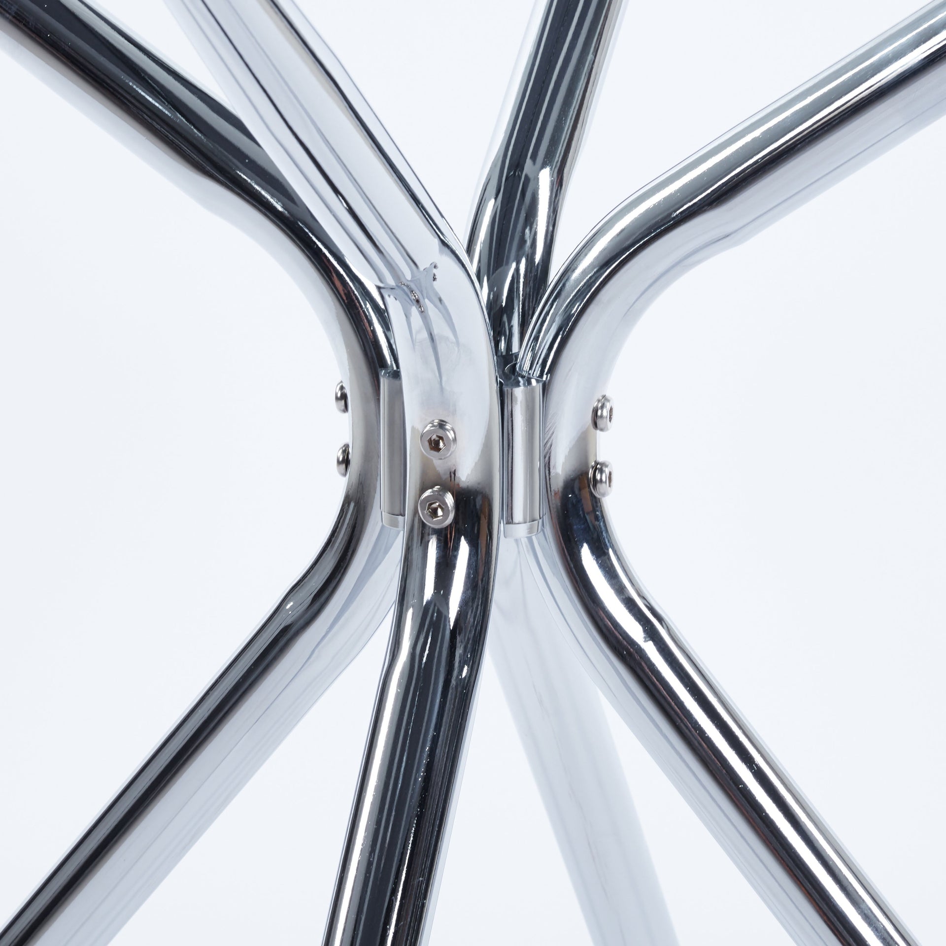 Modern Chrome Metal Leg Dining Table with Tempered Glass Top, Space-Saving Kitchen Table for Living Room, Chrome Color, 35.43 x 35.43 x 29.13 Inches