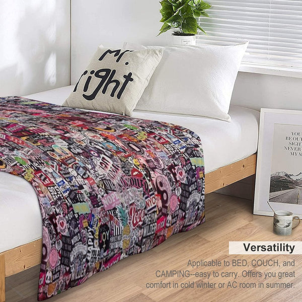 R PLACE MODIFIED 90S Travel-friendly Throw Blanket