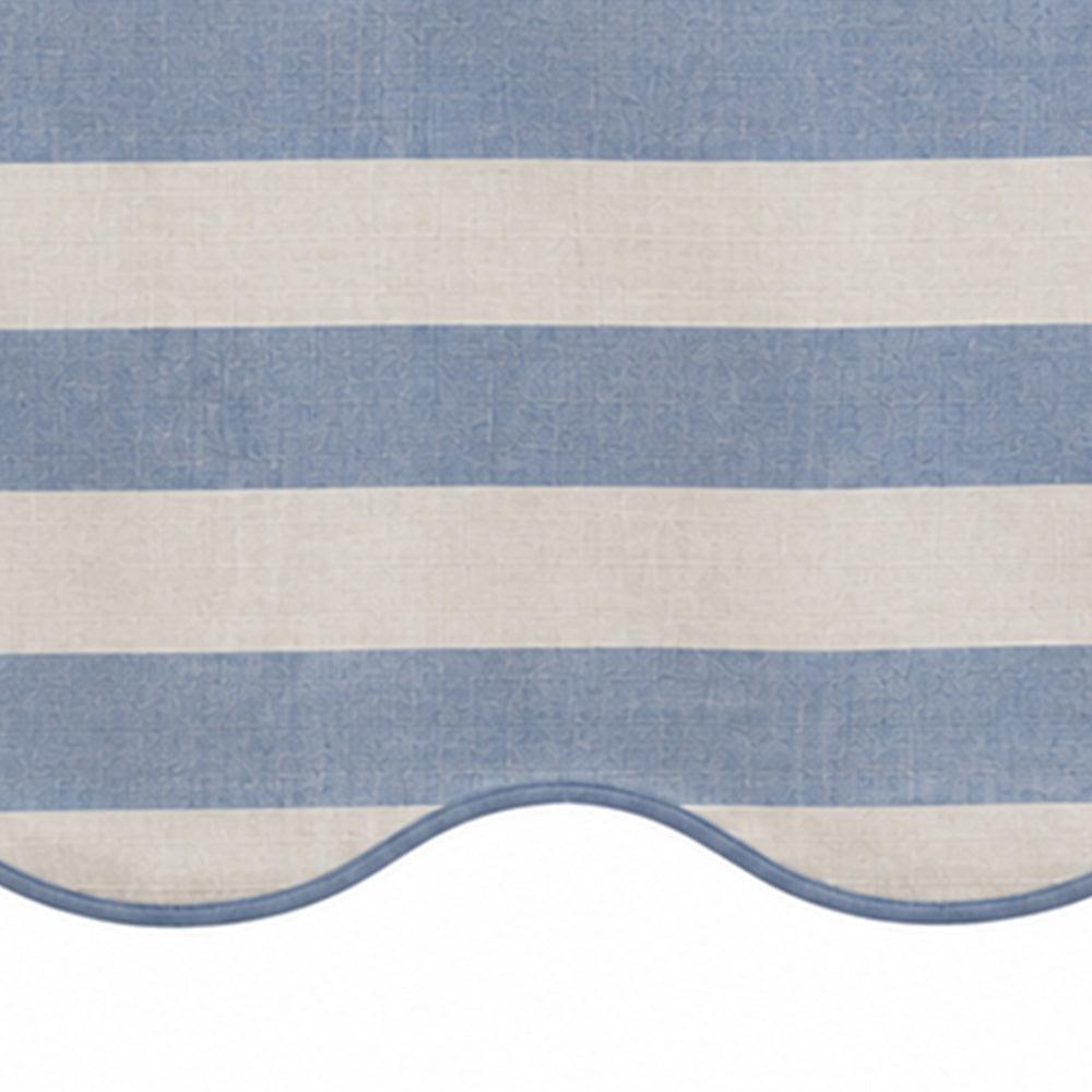 Scalloped Edge Tablecloth - Striped