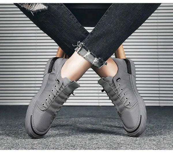 Canvas Men's Comfortable All-match Sneakers Breathable Cloth Casual Sports Flats Men Lightweight Outdoor Walking Sneakers Modern Design