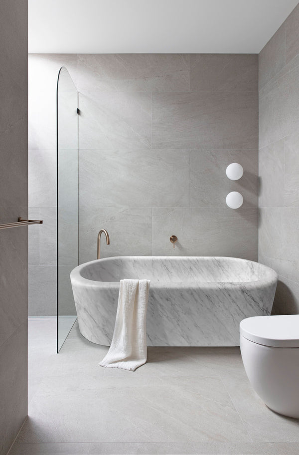 Imperial White Marble Bathtub Hand-carved from Solid Marble Block (W)32