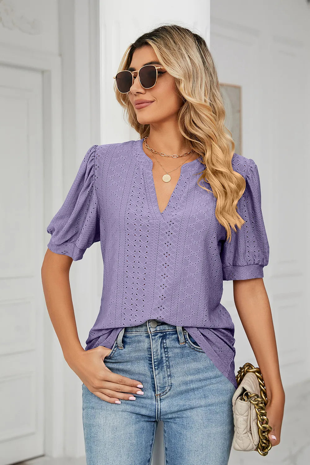 Casual V-neck solid color hollow bubble sleeve loose T-shirt top for women