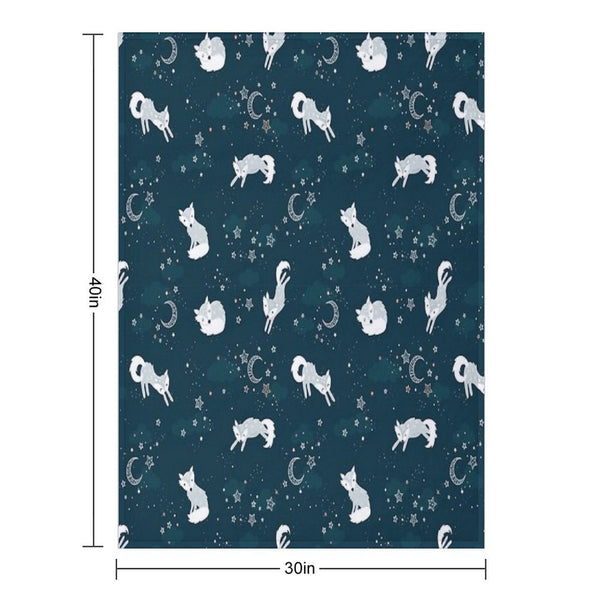 Cute Arctic Foxes at Night Wrinkle-free Throw Blanket