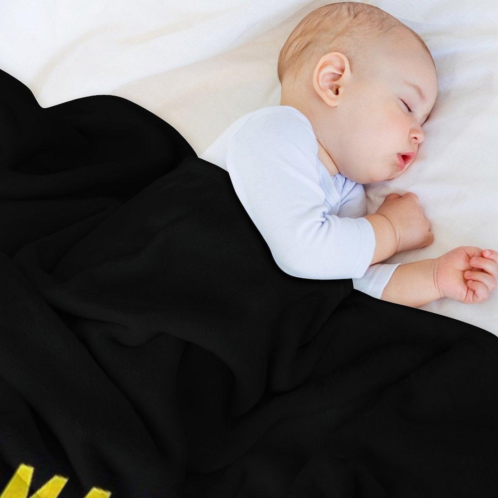 AMAZING DETECTIVE SLASH GENIUS Throw Blanket
