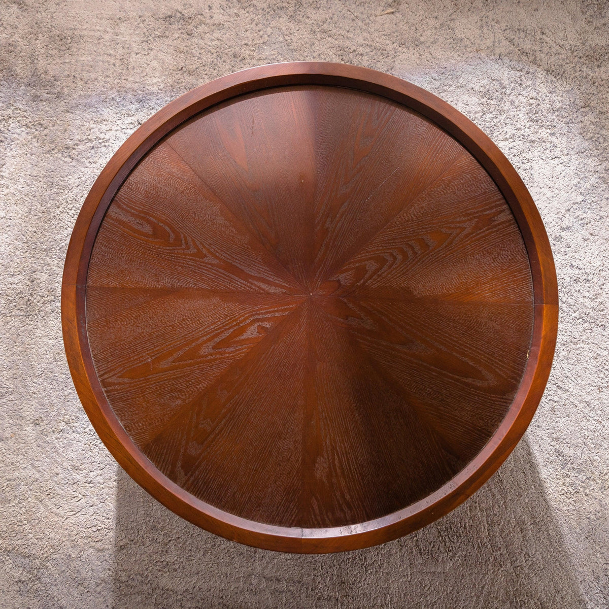Mid-Century Modern Flip-Top Round Walnut Coffee Table with Hidden Storage