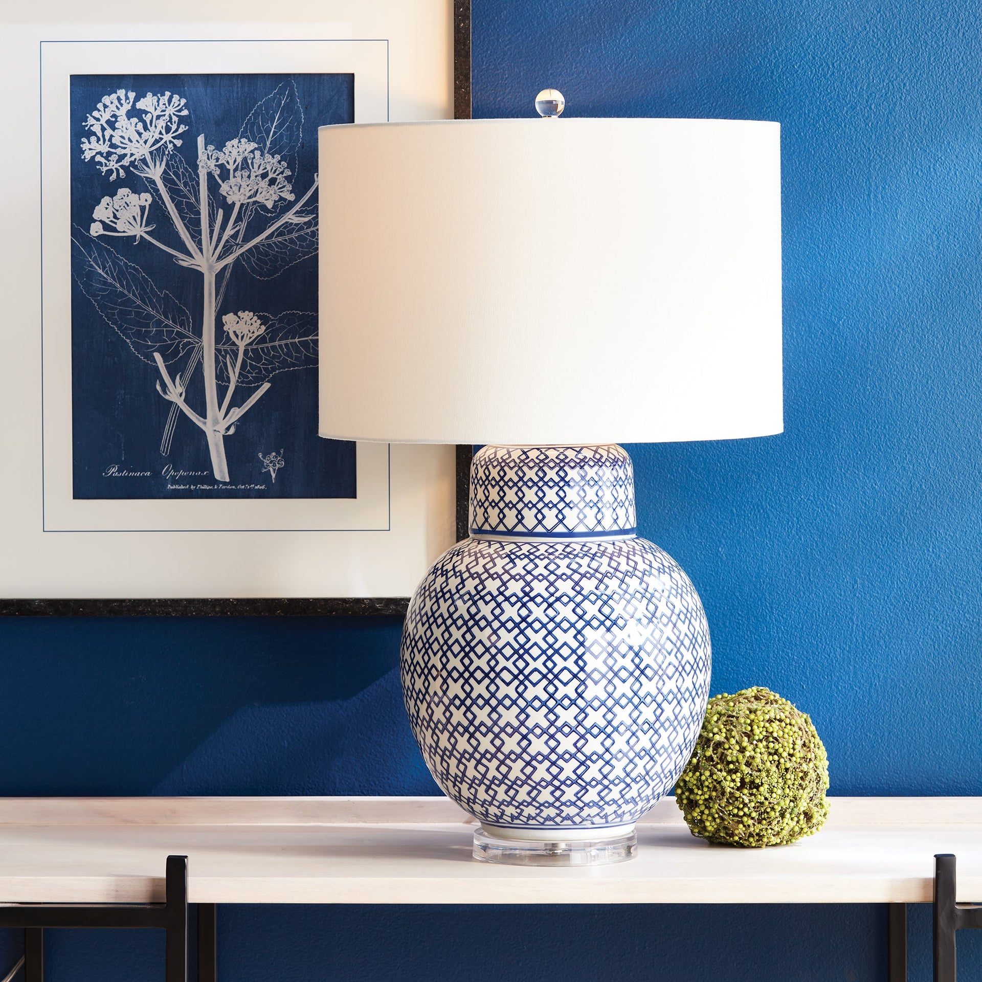 Chinoiserie Blue and White Ginger Jar Lamp