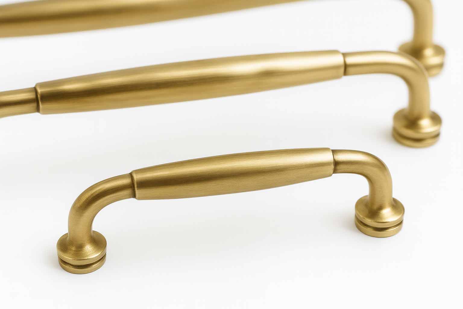 Classic Cabinet Pulls - Antique Brass