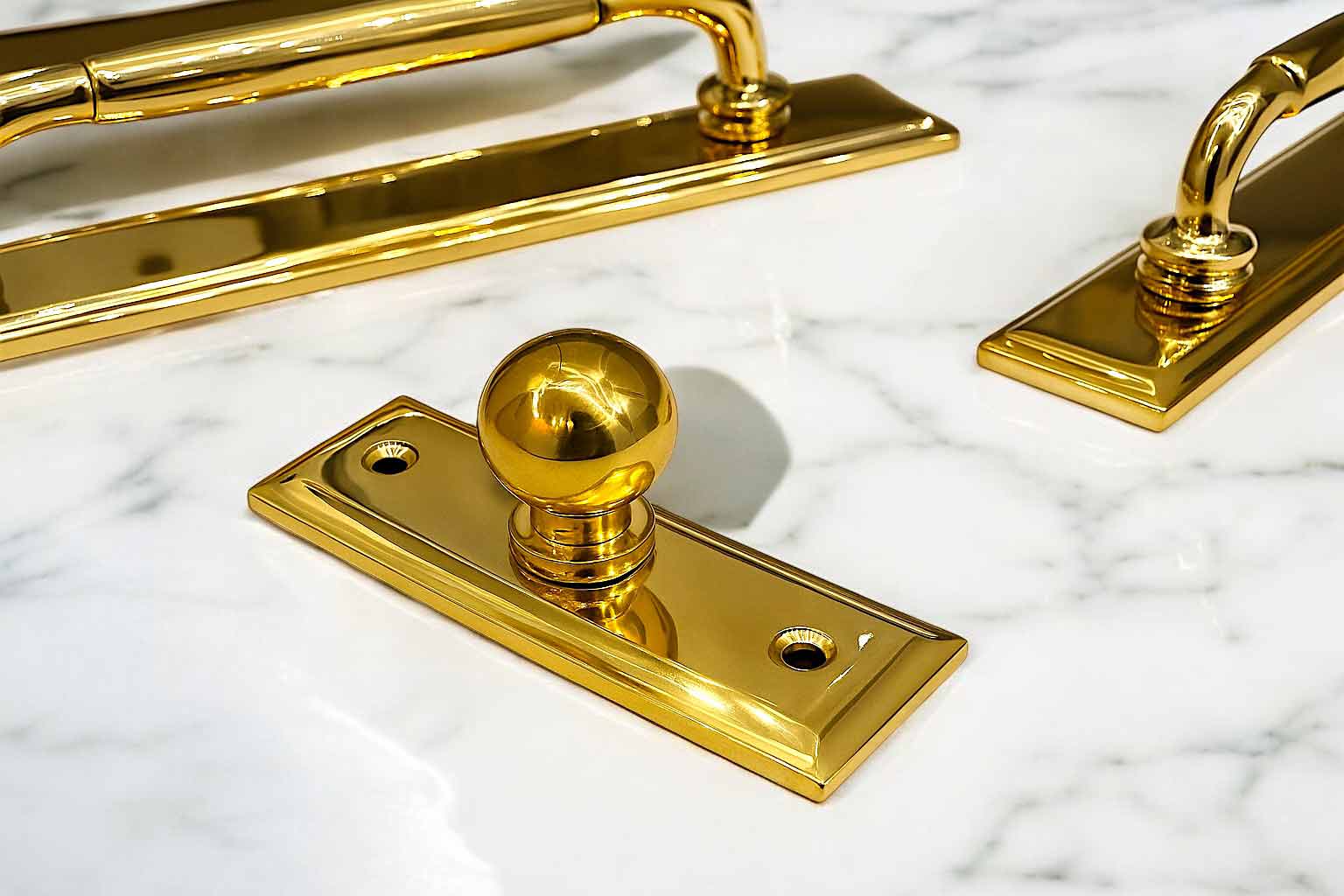 Classic Cabinet Pulls - Unlacquered Brass Polished