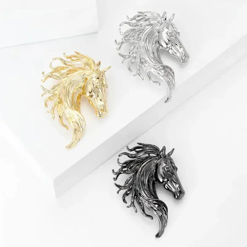 Classic Horse Brooch Suitable for Women's Neutral Wear Twelve Zodiac Animal Rhinestone Pin Can Be Used as a Necklace Badge Ideal for Casual Outings Parties Banquets and Friend Gatherings Perfect New Year Gift Elegant Jewelry