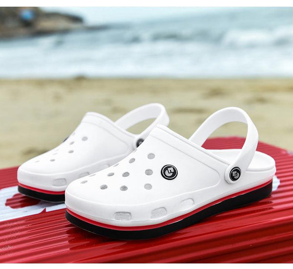 Classic Men Clogs Slippers Soft Bottom Beach Fashion Clogs Men Sandals Comfortable Breathable Ankle-Wrap Anti-Slip Casual Water Shoe Beach Shower Sandals Summer Slippers