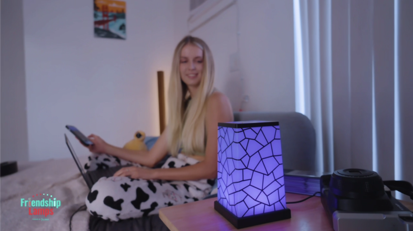 Classic Design Friendship Lamp – Long Distance Wi-Fi Touch Lamp | Stay Connected Anywhere