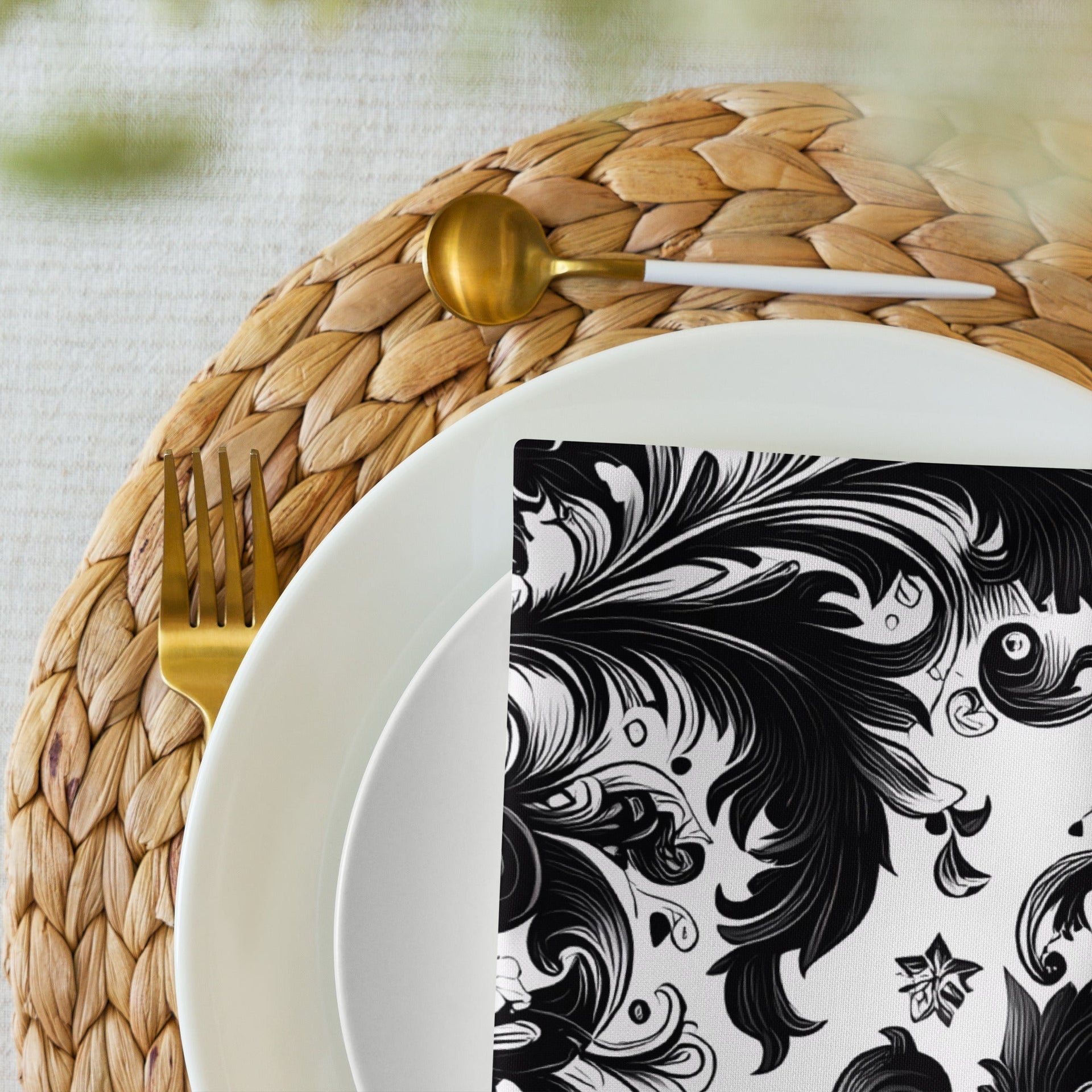 Black and White Damask Cloth Napkin Set – Elegant Reusable Fabric Napkins for Dining & Events