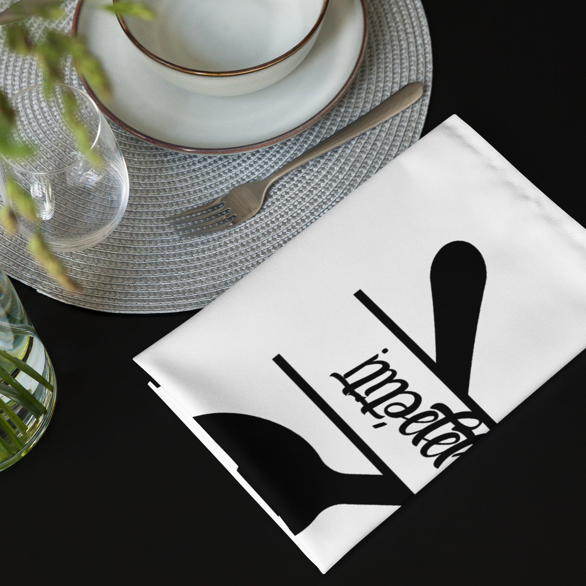 Home is Where the Kitchen Is Cloth Napkins, Kitchen Decor, Personalized Napkins, Dining Table Accessories, Housewarming Gift