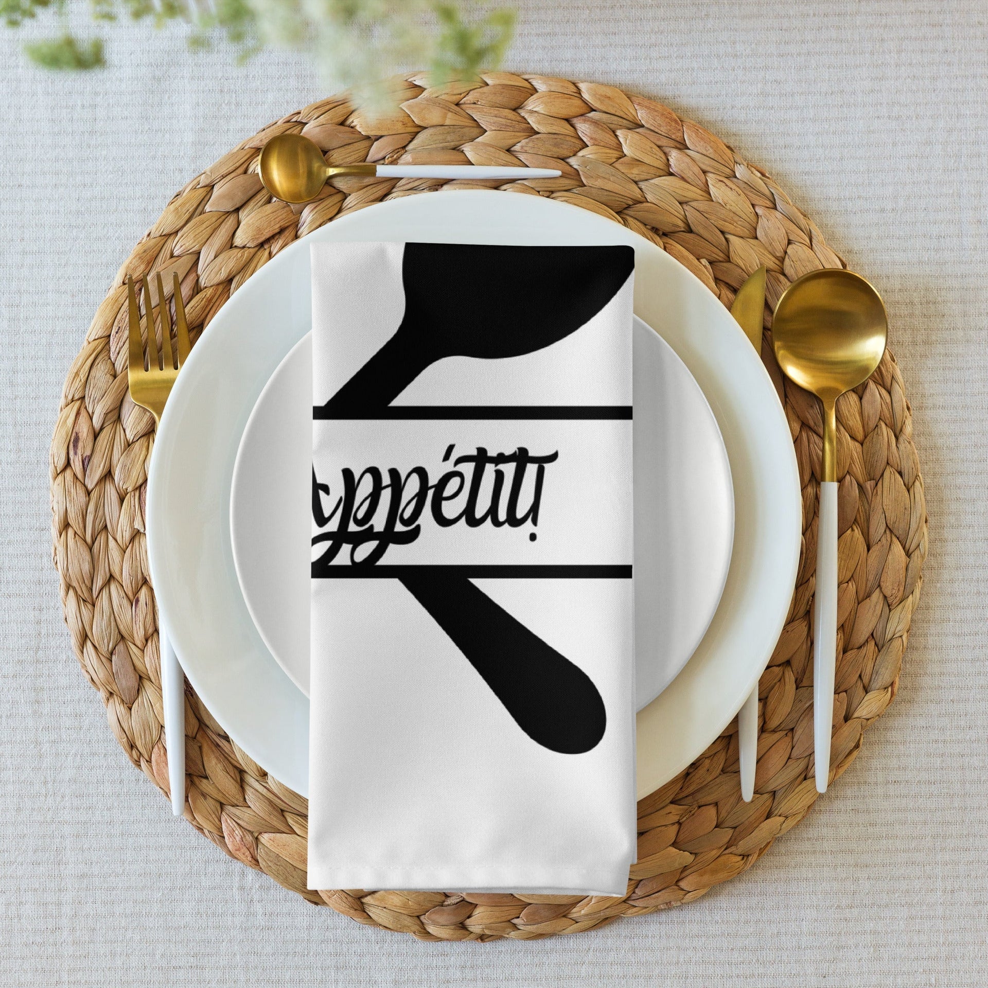 Home is Where the Kitchen Is Cloth Napkins, Kitchen Decor, Personalized Napkins, Dining Table Accessories, Housewarming Gift