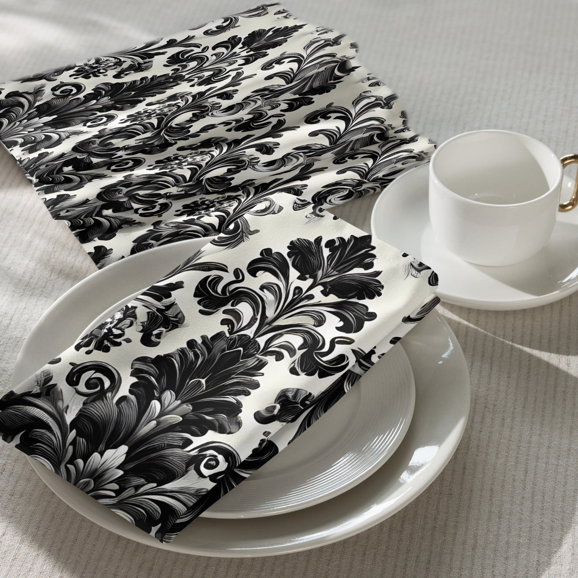 Black and White Damask Cloth Napkin Set - Elegant Reusable Fabric Napkins for Dining, Wedding, and Home Décor