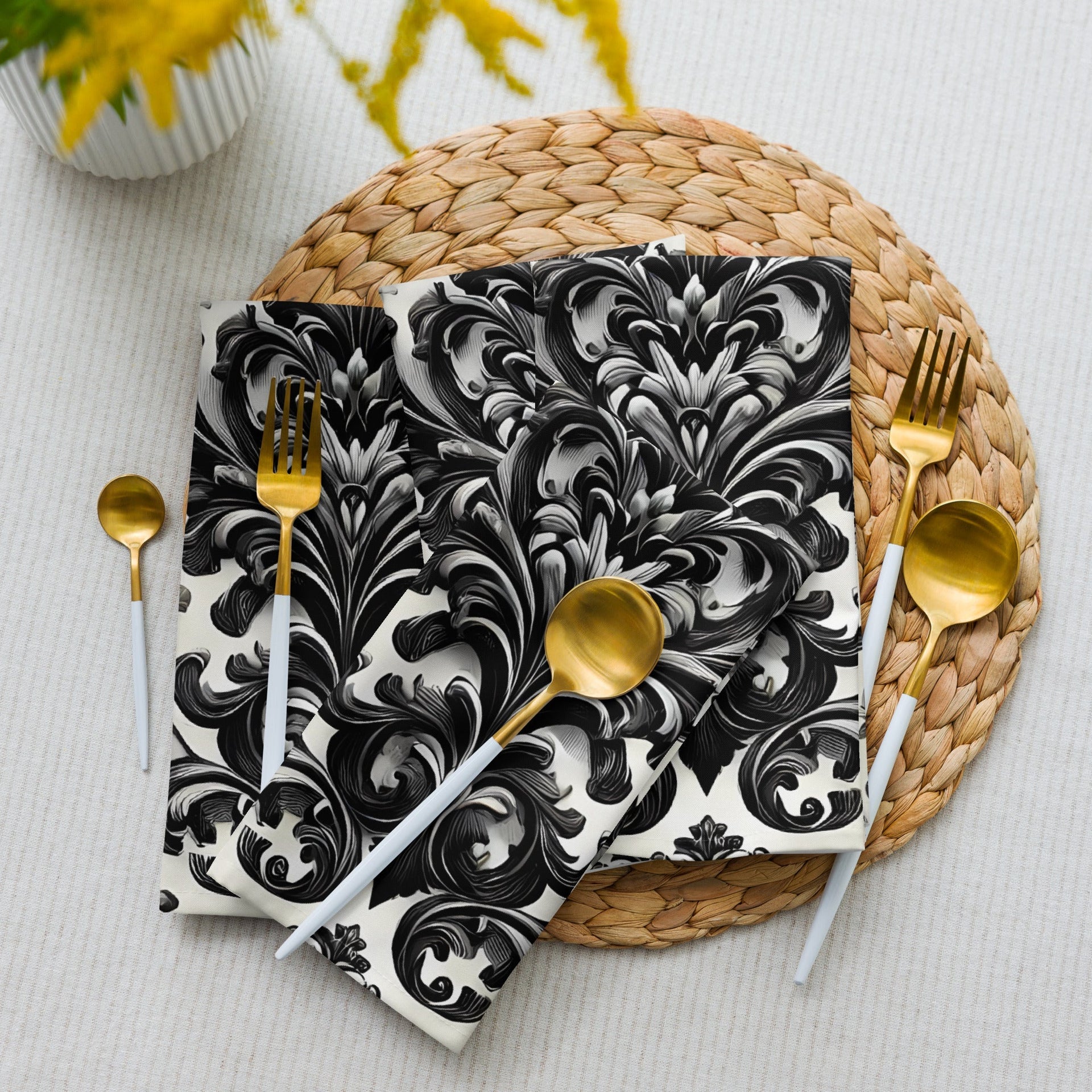 Black and White Damask Cloth Napkin Set - Elegant Reusable Fabric Napkins for Dining, Wedding, and Home Décor
