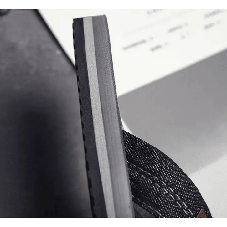 Comfortable Casual Summer Flip- Flops Men Beach Slippers Sandals Simple Luxury Design Indoor Non-Slip Black Flip Flops