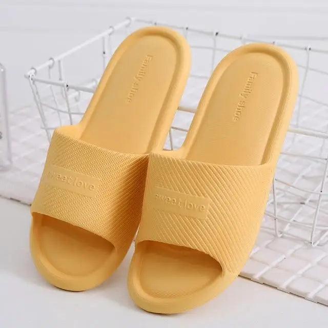 Cool New Slippers Women Summer Flip Flops Indoor Slippers Unique Design House Bathroom Non-slip Soft Flip Flops For Women