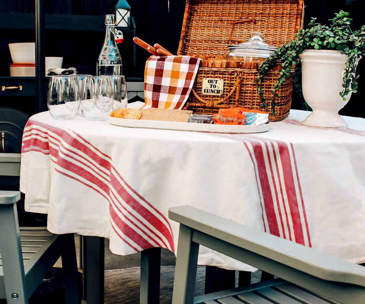 Round Tablecloths - Tablecloth for Round Tables