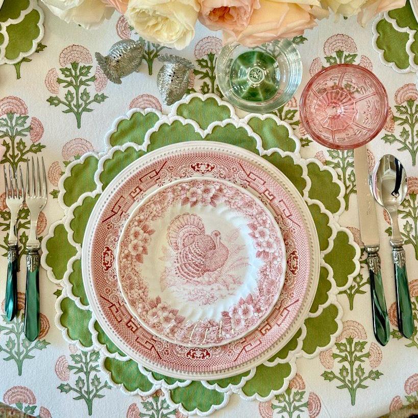 SPRING TABLE DECOR – CRESSIDA GREEN ROUND FABRIC PLACEMAT