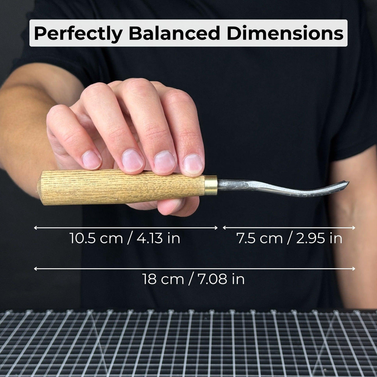 Curved Detail Carving Gouge – 8 mm / 12 mm (0.31 / 0.47 inches)