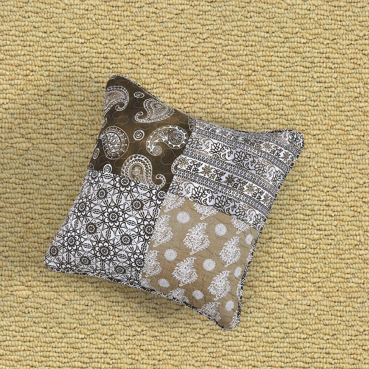 DaDa Bedding Set of 2 Bohemian Patchwork Moroccan Paisley Dreams Throw Pillow Covers, 18